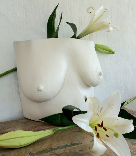 Boobie Cast